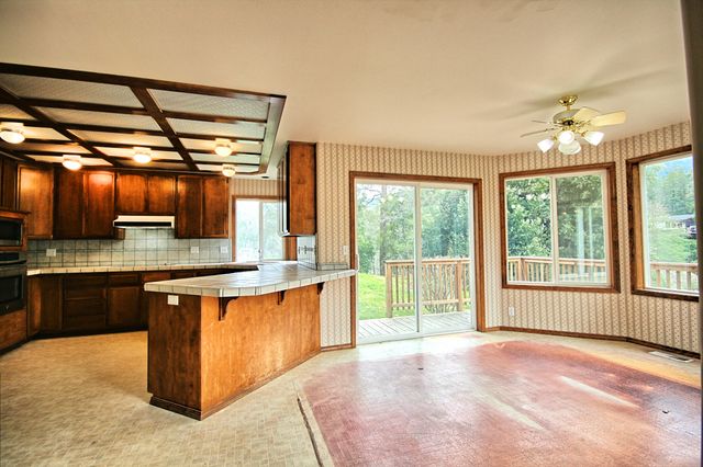 7255 Upper Applegate Road, Jacksonville, OR 97530