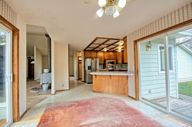 7255 Upper Applegate Road, Jacksonville, OR 97530