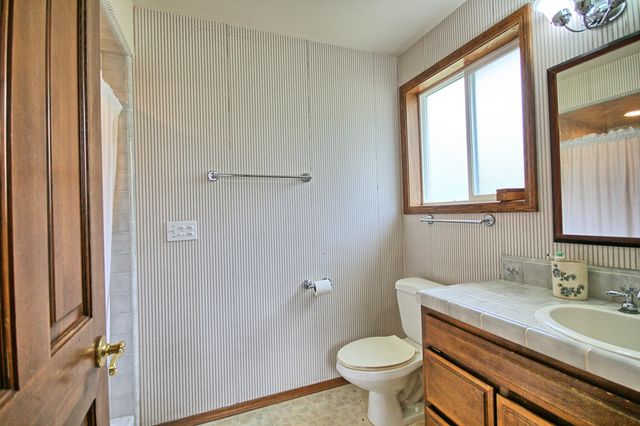 7255 Upper Applegate Road, Jacksonville, OR 97530