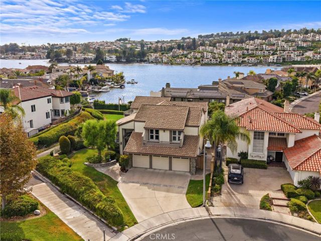 22671 Puntal Lana, Mission Viejo, CA 92692