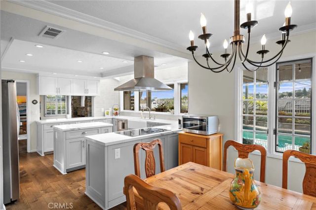 22671 Puntal Lana, Mission Viejo, CA 92692
