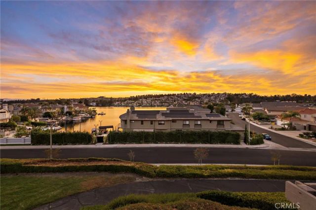 22671 Puntal Lana, Mission Viejo, CA 92692