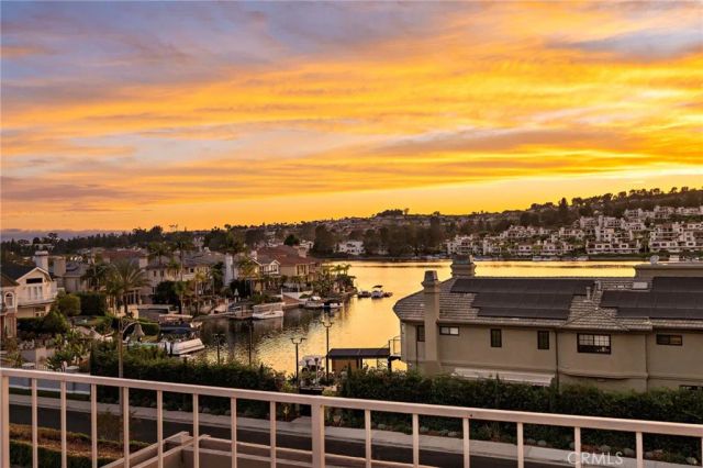 22671 Puntal Lana, Mission Viejo, CA 92692