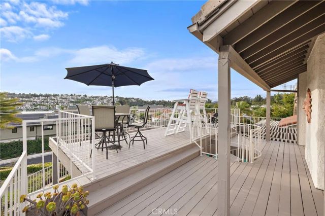 22671 Puntal Lana, Mission Viejo, CA 92692
