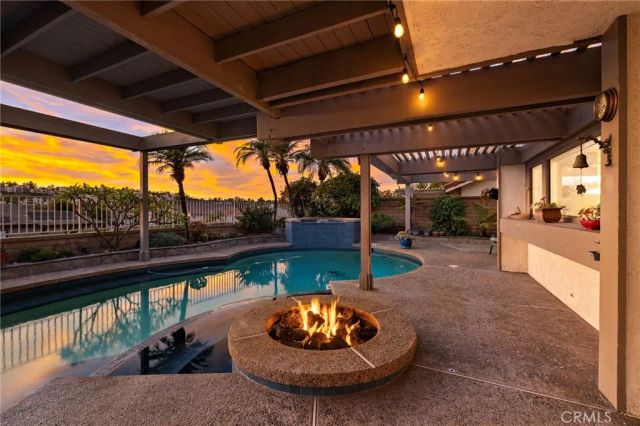 22671 Puntal Lana, Mission Viejo, CA 92692