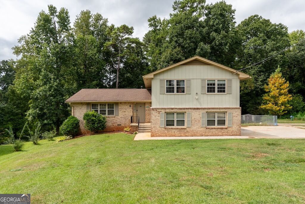 539 Fond Du Lac Drive, Stone Mountain, GA 30088 — exterior