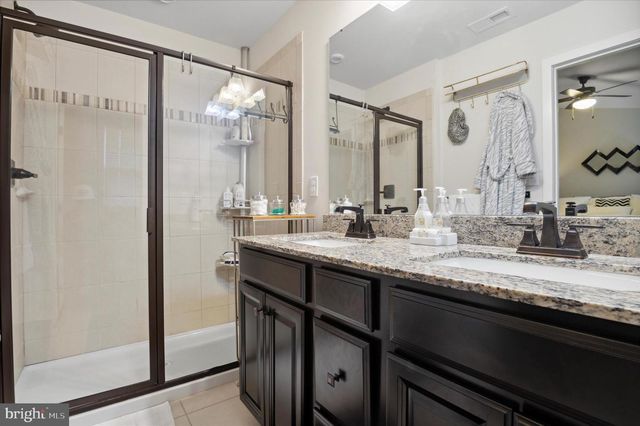 1215 BENJAMIN DR, Kennett Square, PA 19348