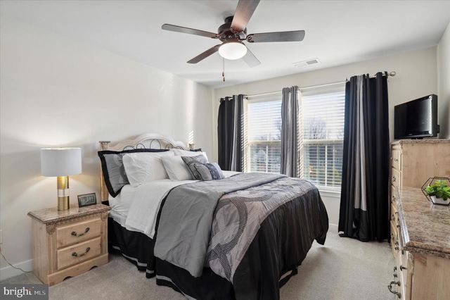 1215 BENJAMIN DR, Kennett Square, PA 19348