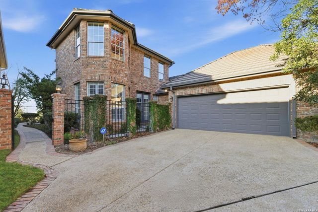 35 Haverhill Way, San Antonio, TX 78209