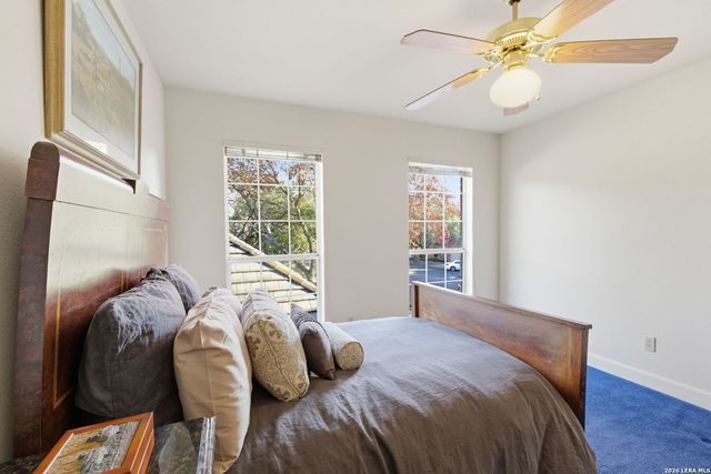 35 Haverhill Way, San Antonio, TX 78209