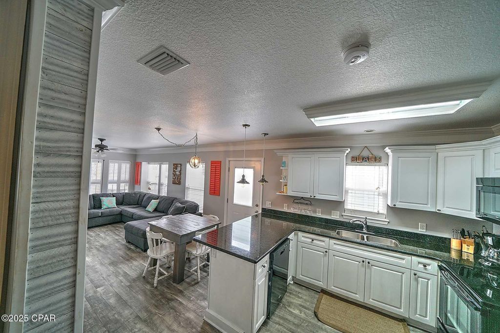 Image 10 of property listing at 516 Venture Boulevard, Panama City Beach, FL 32408