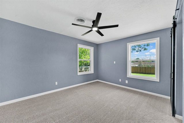 6 SW 51st St, Lawton, OK 73505