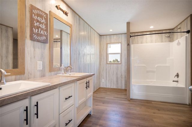 6330 Willow Bend Drive, Guthrie, OK 73044