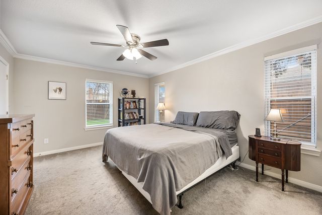 25 Park Place, Richardson, TX 75081