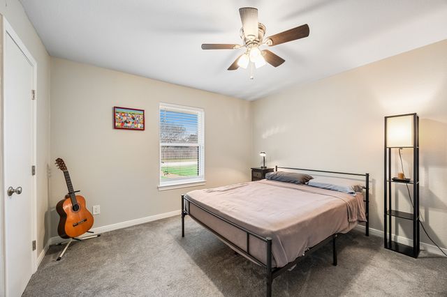 25 Park Place, Richardson, TX 75081