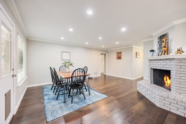 25 Park Place, Richardson, TX 75081