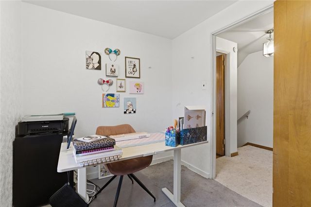 2013 Woodward Ave, Brookline, PA 15226