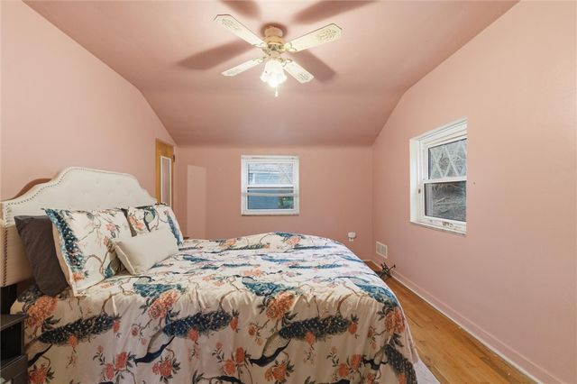 2013 Woodward Ave, Brookline, PA 15226