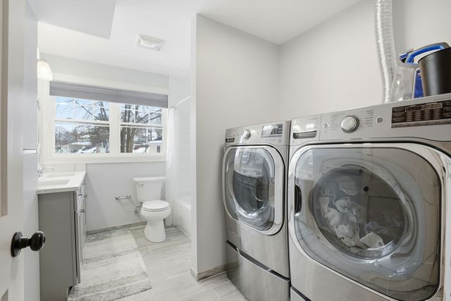 27 Pine Street 27, Dedham, MA 02026