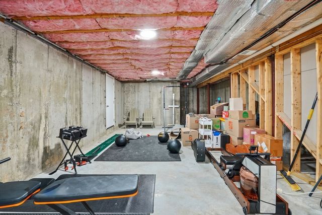 27 Pine Street 27, Dedham, MA 02026