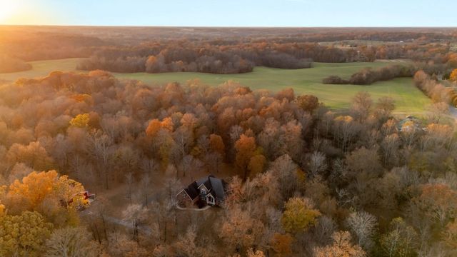 5756 Burgess Gower Rd, Springfield, TN 37172