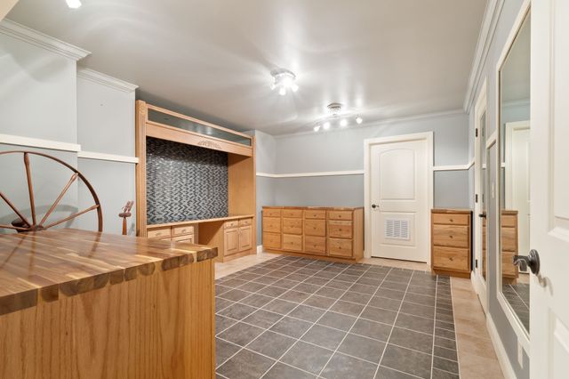 5756 Burgess Gower Rd, Springfield, TN 37172