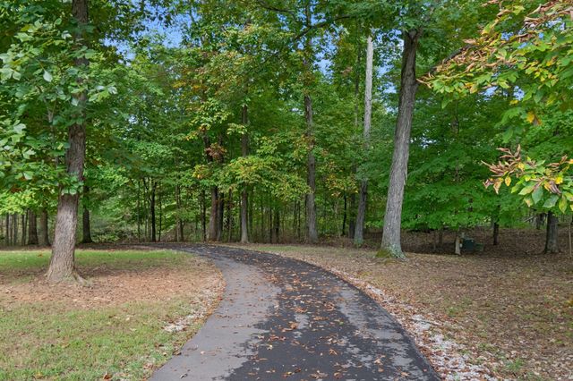 5756 Burgess Gower Rd, Springfield, TN 37172