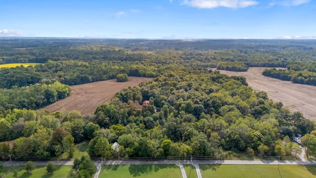 5756 Burgess Gower Rd, Springfield, TN 37172