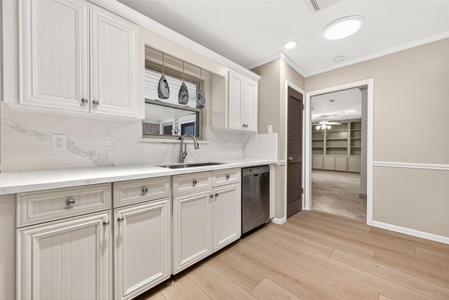11007 Bandlon Drive, Houston, TX 77072