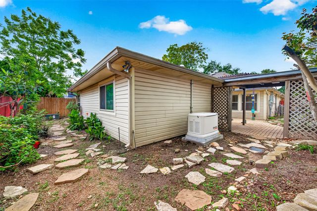 11007 Bandlon Drive, Houston, TX 77072