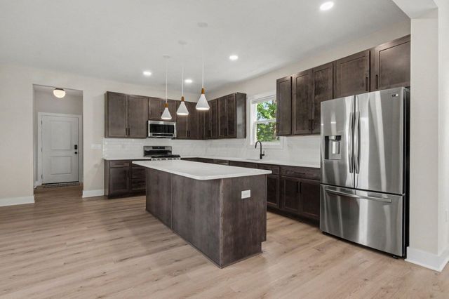 916 Oakwood Avenue, Columbus, OH 43206