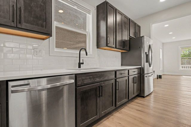 916 Oakwood Avenue, Columbus, OH 43206