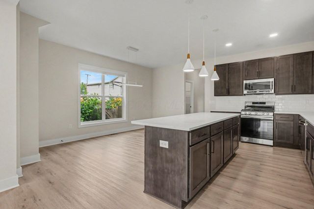 916 Oakwood Avenue, Columbus, OH 43206