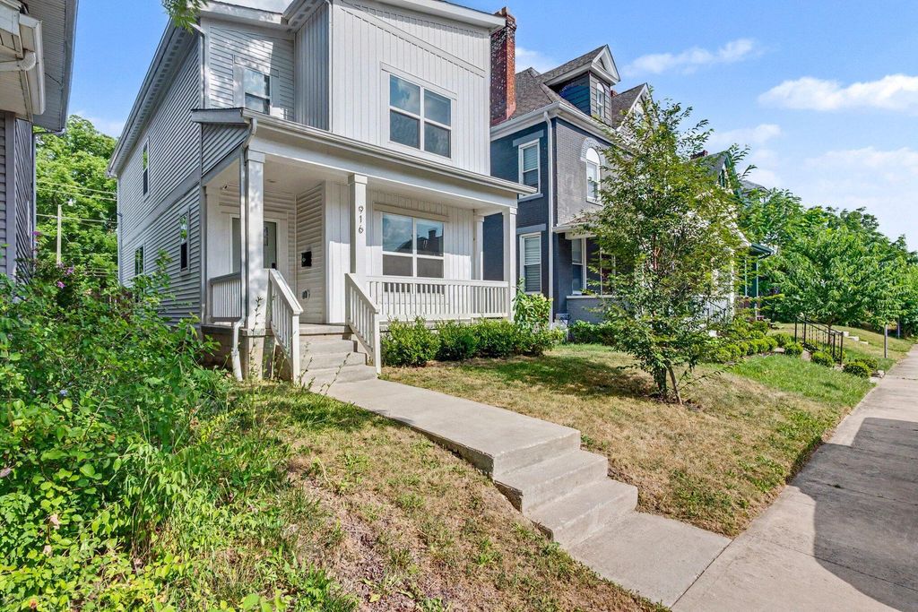 916 Oakwood Avenue, Columbus, OH 43206