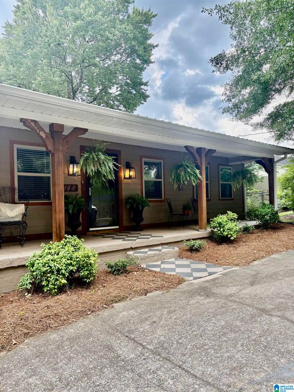 144 VILLA ROAD, Springville, AL 35146