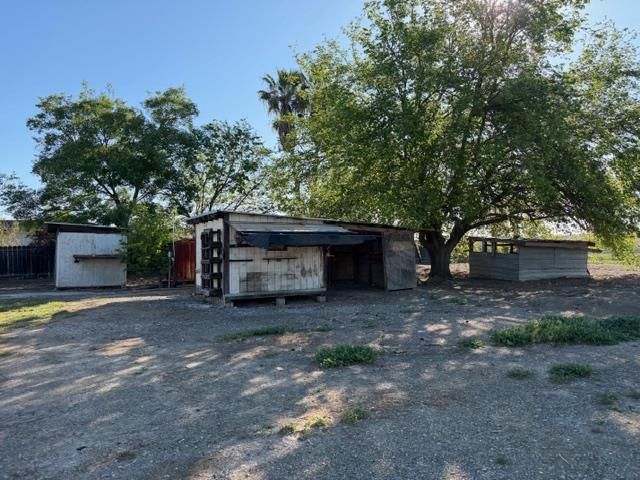 2112 Fig Ave, Patterson, CA 95363