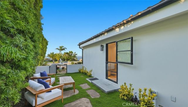 406 Via Mesa Grande, Redondo Beach, CA 90277