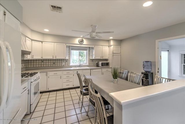 24 Mount Drive, West Long Branch, NJ 07764