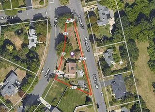 24 Mount Drive, West Long Branch, NJ 07764