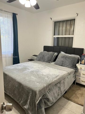 2116 Monroe Ter, Hollywood, FL 33020