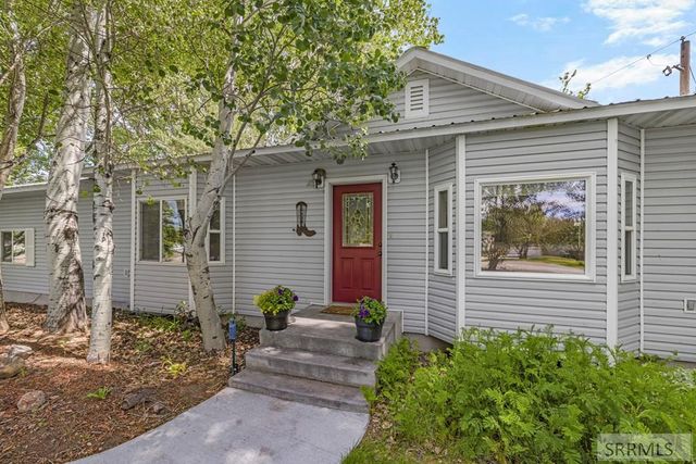 355 W 4650 N, Rexburg, ID 83440