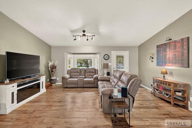 355 W 4650 N, Rexburg, ID 83440