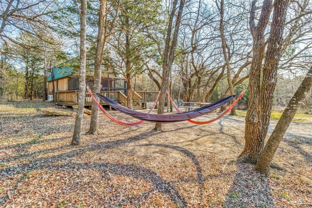 224 Stribbling Lane, Whitesboro, TX 76273