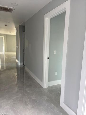 4727 21st ST SW, Lehigh Acres, FL 33973