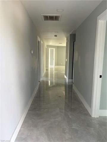 4727 21st ST SW, Lehigh Acres, FL 33973