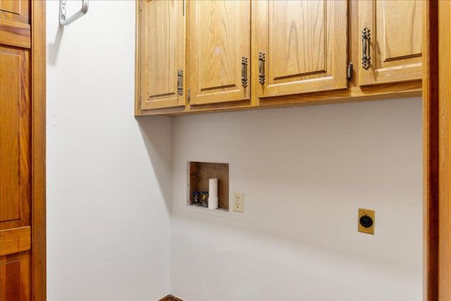 4944 South Jackson Circle, Springfield, MO 65804
