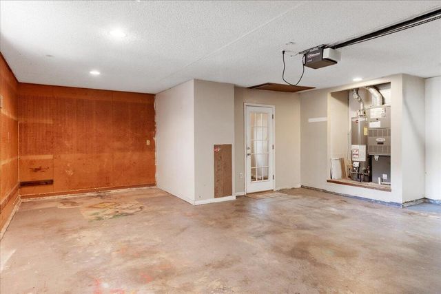 4944 South Jackson Circle, Springfield, MO 65804