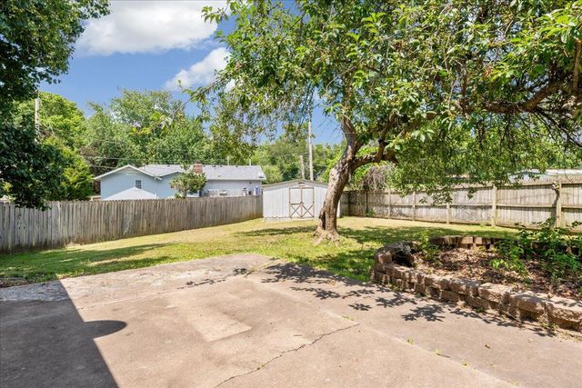 4944 South Jackson Circle, Springfield, MO 65804