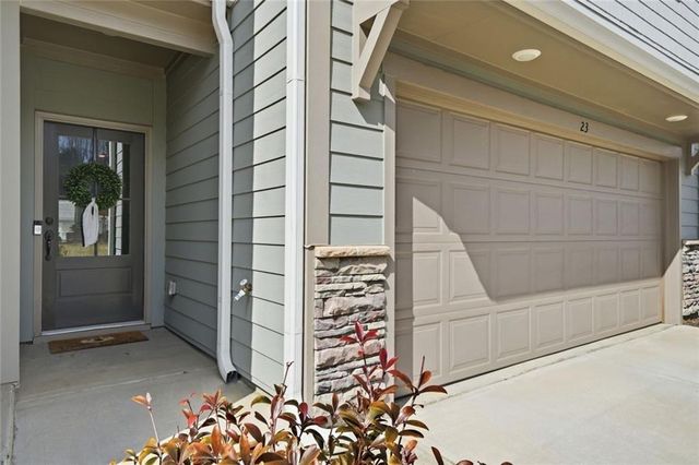 374 Mountain S Boulevard 23, Jasper, GA 30143