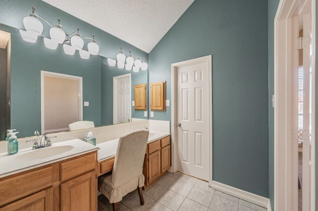 6102 Hawkeye Road, Rowlett, TX 75089